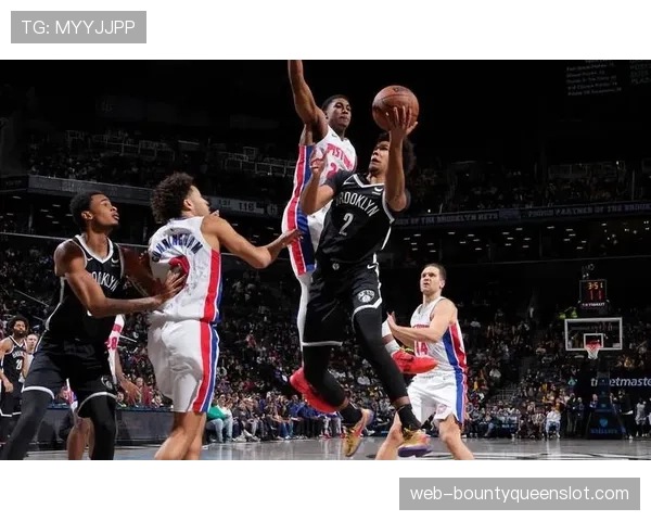 篮网雷霆比赛，布里奇斯与亚历山大新生代得分手对决